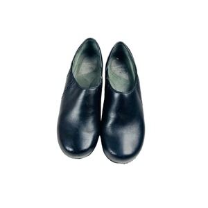 Dansko Womens Slip On Round Toe Leather Cuban Heels Loafers Shoes Black Size 40